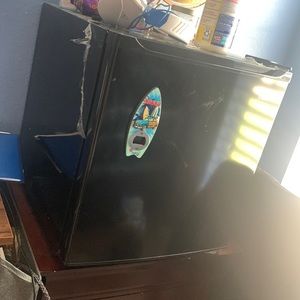 Haier mini fridge, 1.7 cu ft.